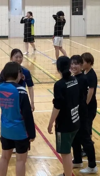 本日のトレーニング@平出体育館

鬼ごっこ→パス練習→二人組での崩しからのシュート→2vs2＋ピボ
で汗を流しました。

〜〜〜〜〜〜〜〜〜〜

ラッシュは一緒に
関東リーグを目指す仲間を募集しております♪

毎週土曜日、隔週水曜の夜練習になります。

会場は宇都宮市内の体育館がメインです！

ご興味がある方は
お気軽にDMくださいっ！！

#ラッシュ
#フットサル栃木県女子
#フットサル女子
#フットサル宇都宮

#サッカー女子
#サッカー栃木県
#サッカー宇都宮

スポンサー様
#栃木ハイトラスト